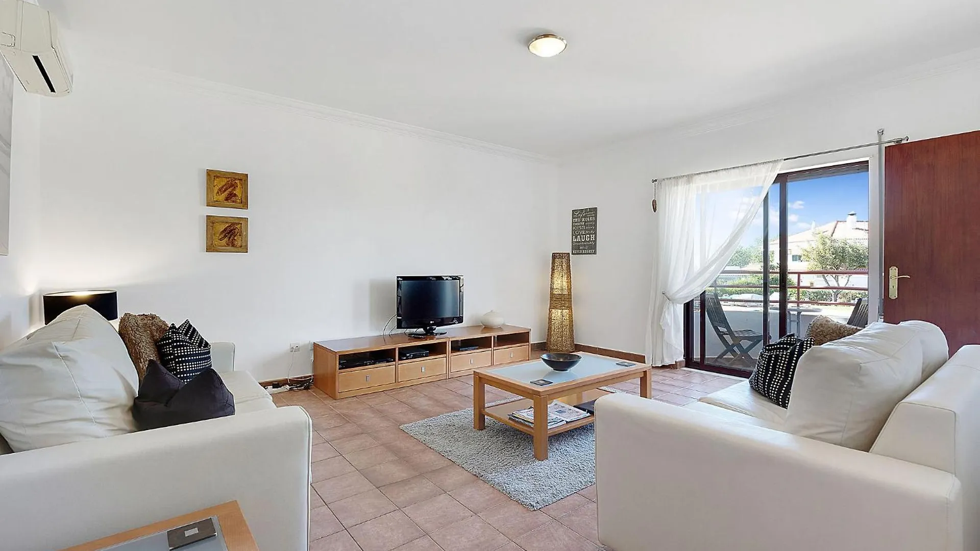 2 Bedroom Apartment With Pool View - Dourada Alvor 0*,  Portugal